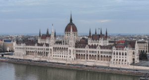 Posting workers to Hungary