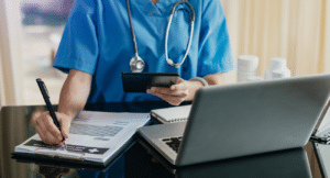 Requisiti e procedure per ricevere assistenza sanitaria all'estero per italiani
