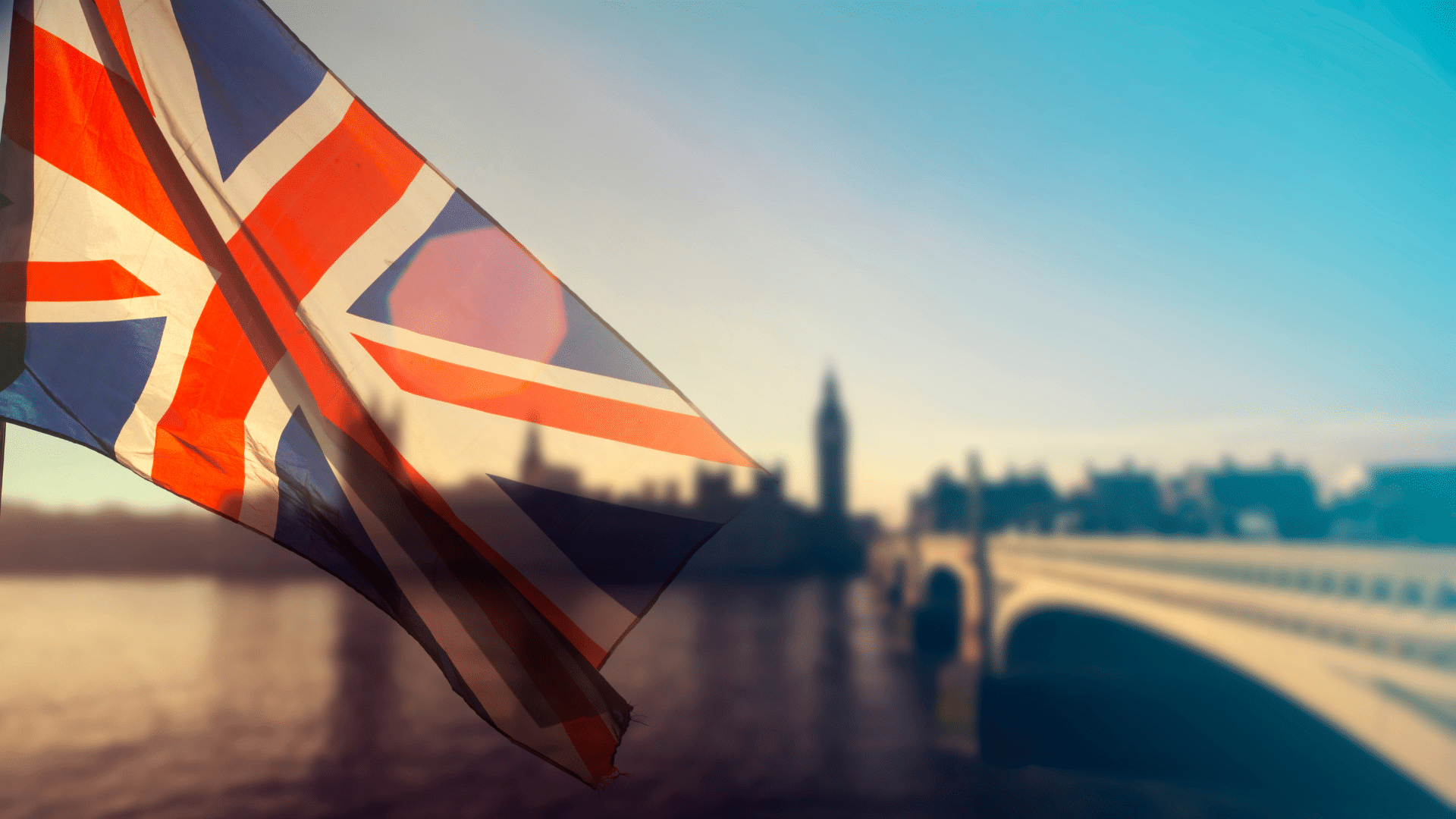 the graduate route uk is a type of visa for students who wish to remain in the uk after completing their studies